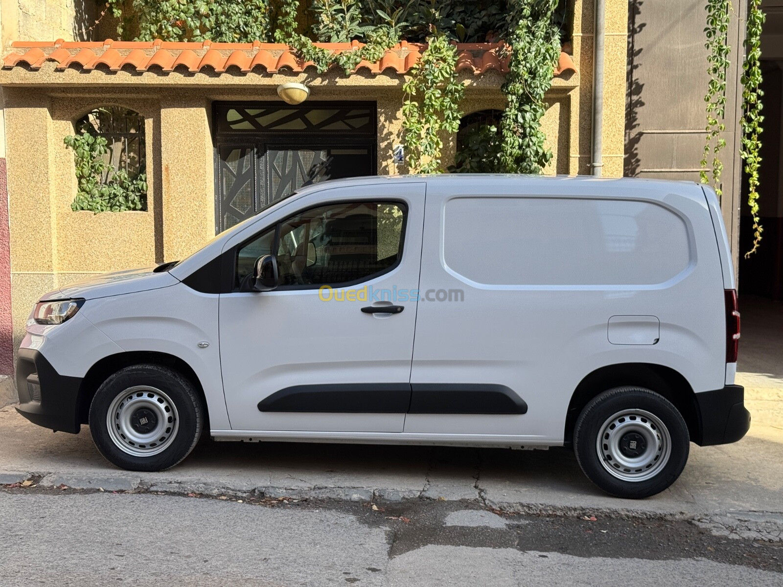 Fiat Doblo 2024 DZ