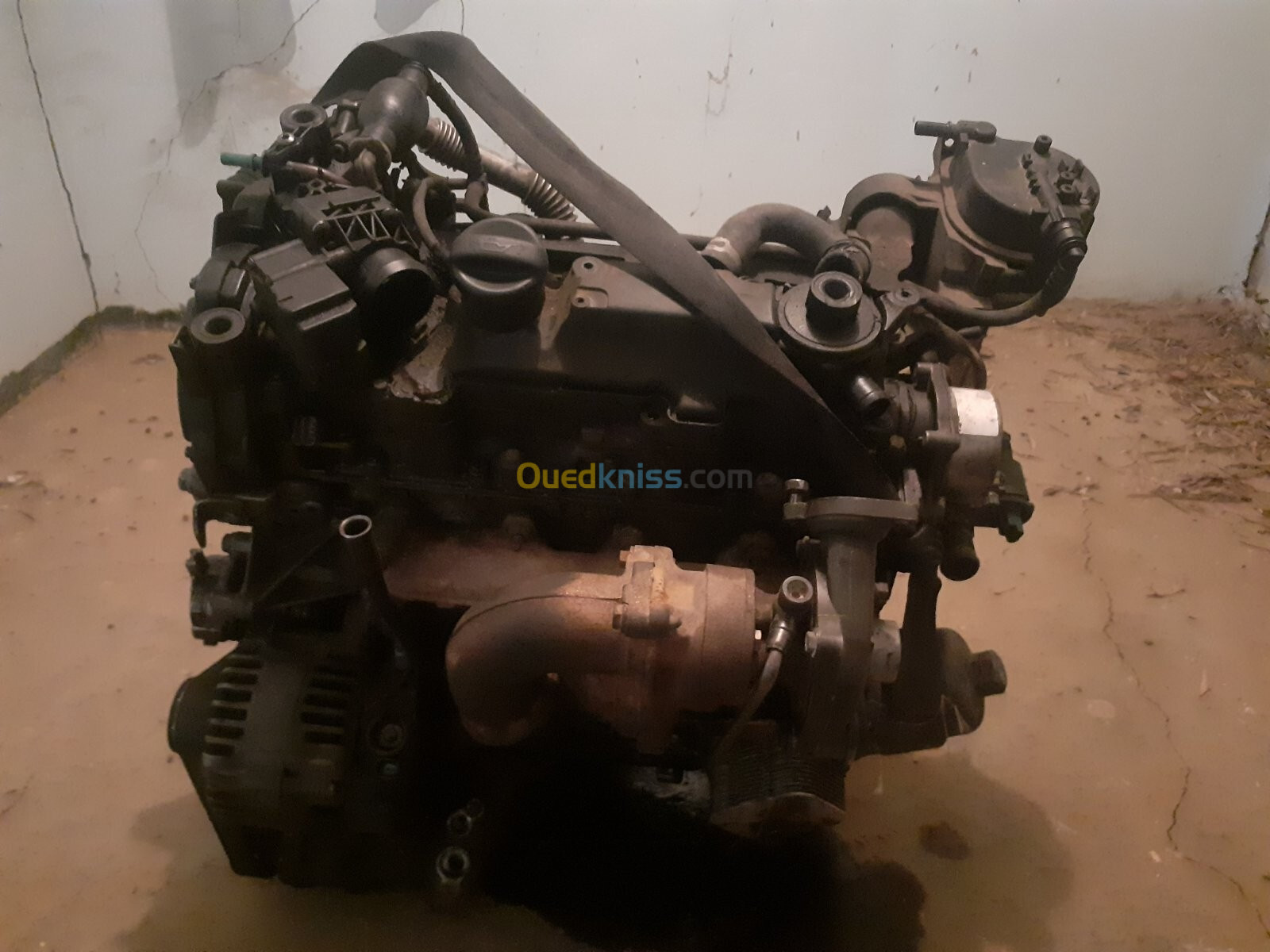 Vente Moteur 207 année 2008 hdi 1.4 bon état