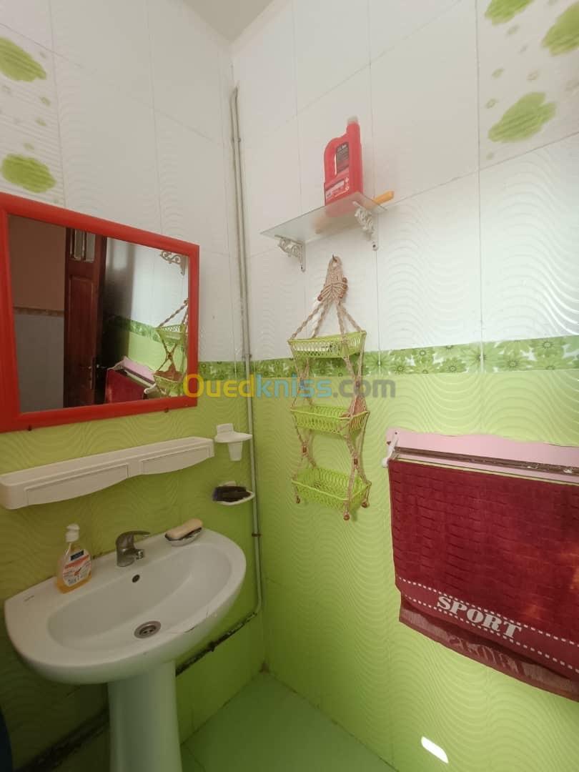 Cherche location Appartement Mostaganem Mostaganem