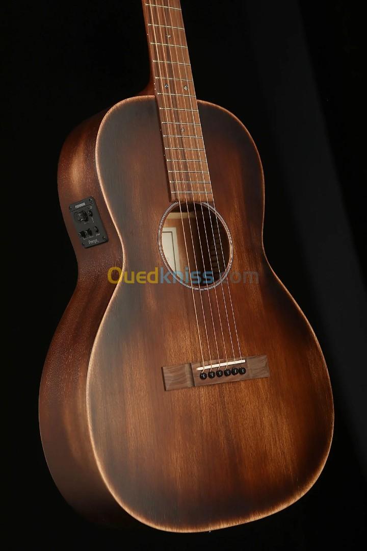 Guitare Sigma 00M-15SE-AGED guitare électro-acoustique folk avec housse