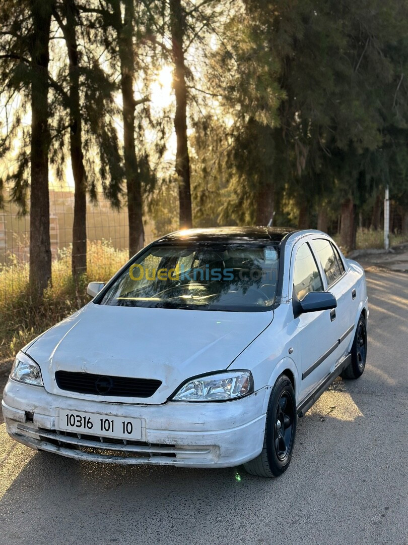 Opel Astra 2001 G