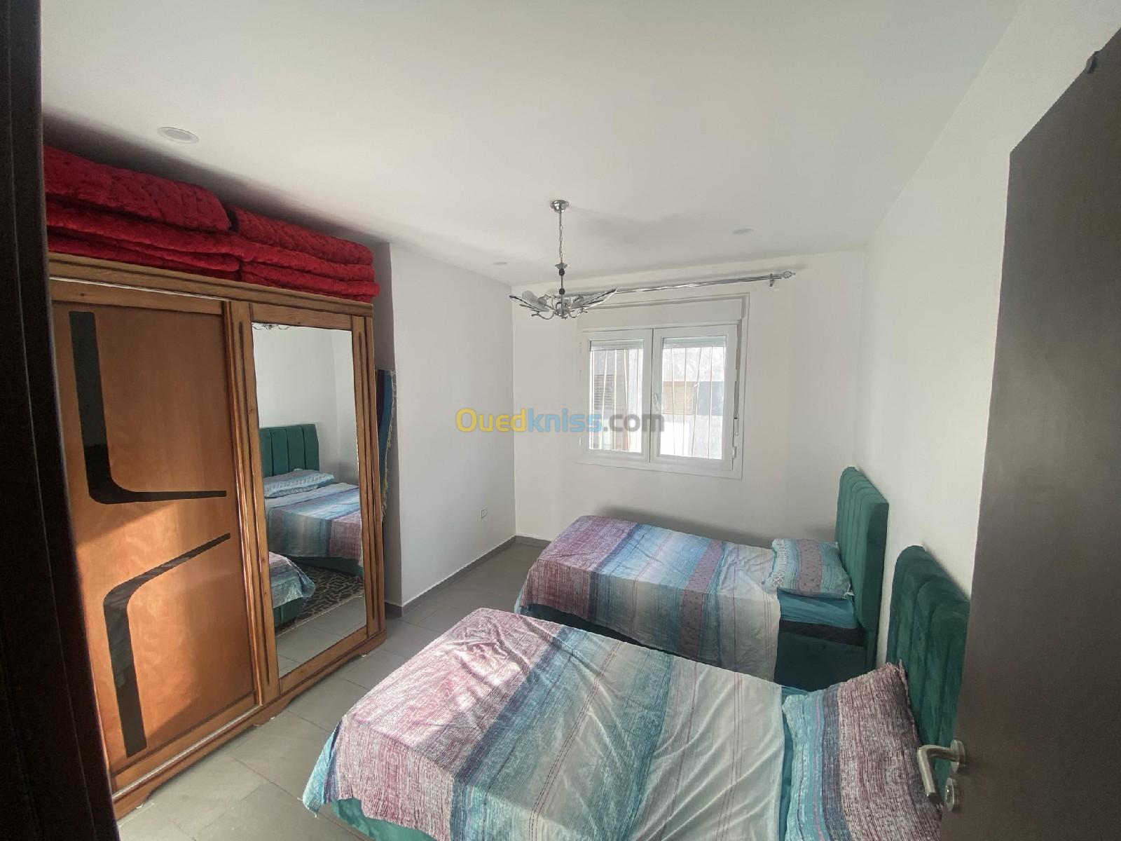 Location vacances Appartement F4 Mostaganem Mostaganem