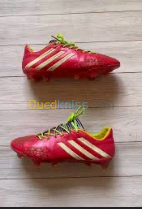 Soulier original Adidas venu de France pointure 30