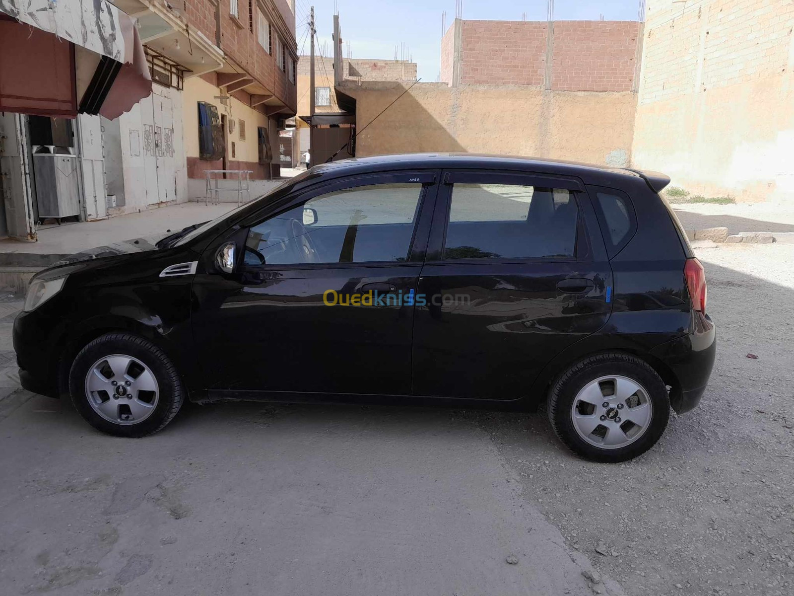 Chevrolet Aveo 5 portes 2011 toute options