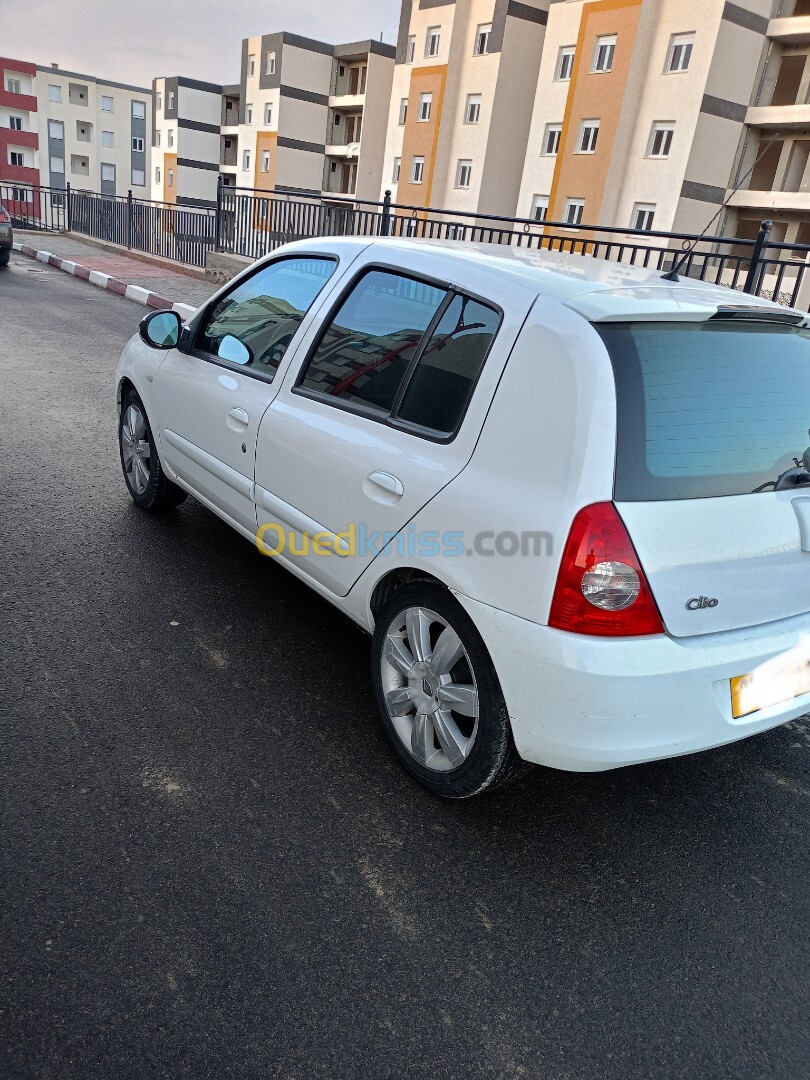 Renault Clio Campus 2011 Clio Campus