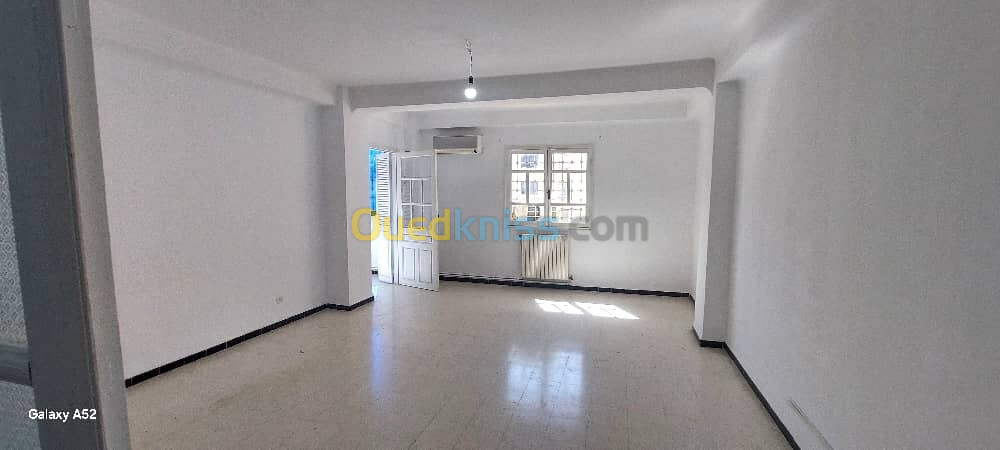 Location Appartement F4 Alger Birkhadem