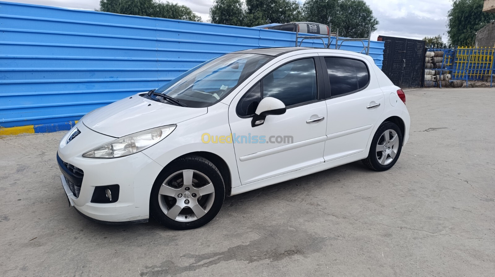 Peugeot 207 2012 