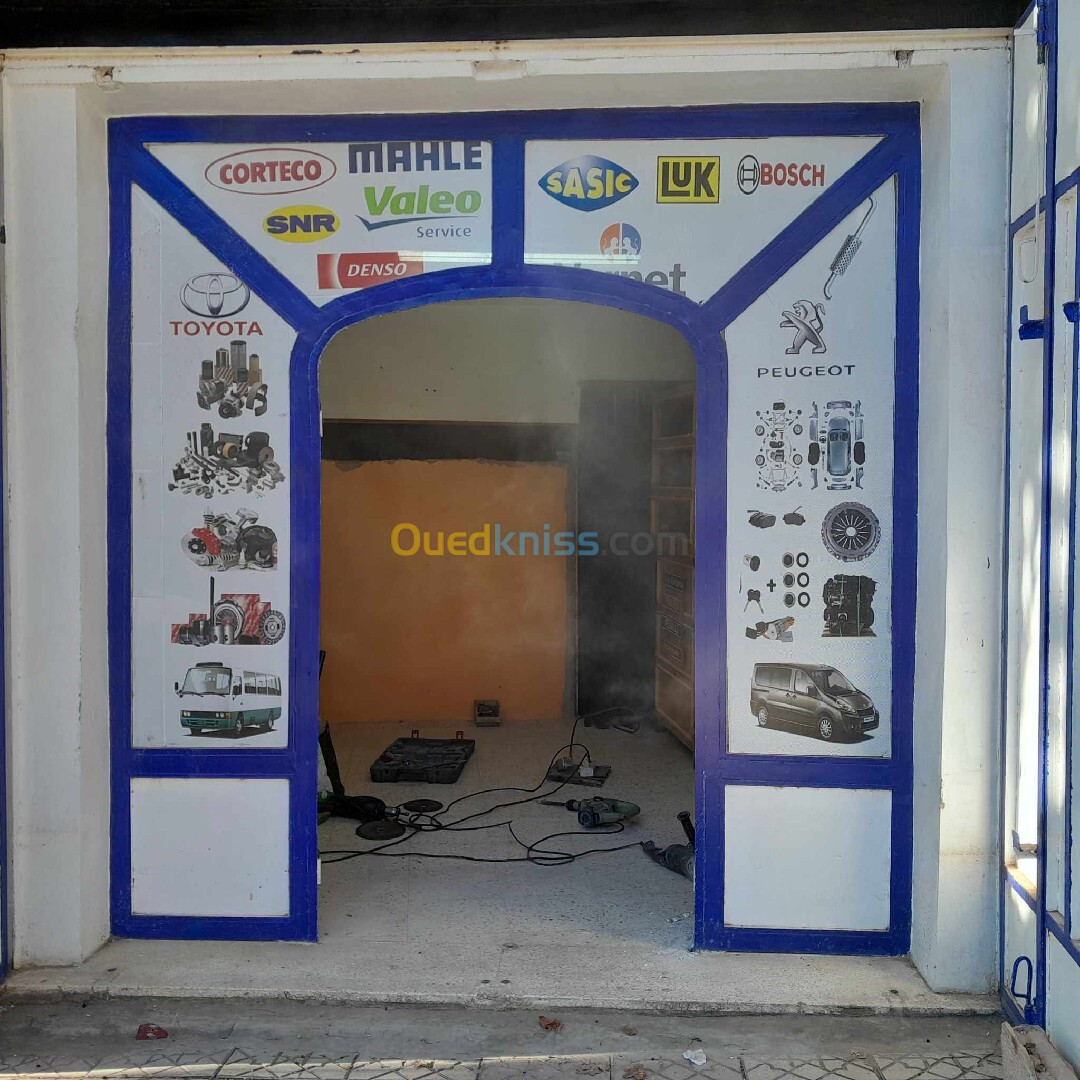 Vitrine pour local commercial