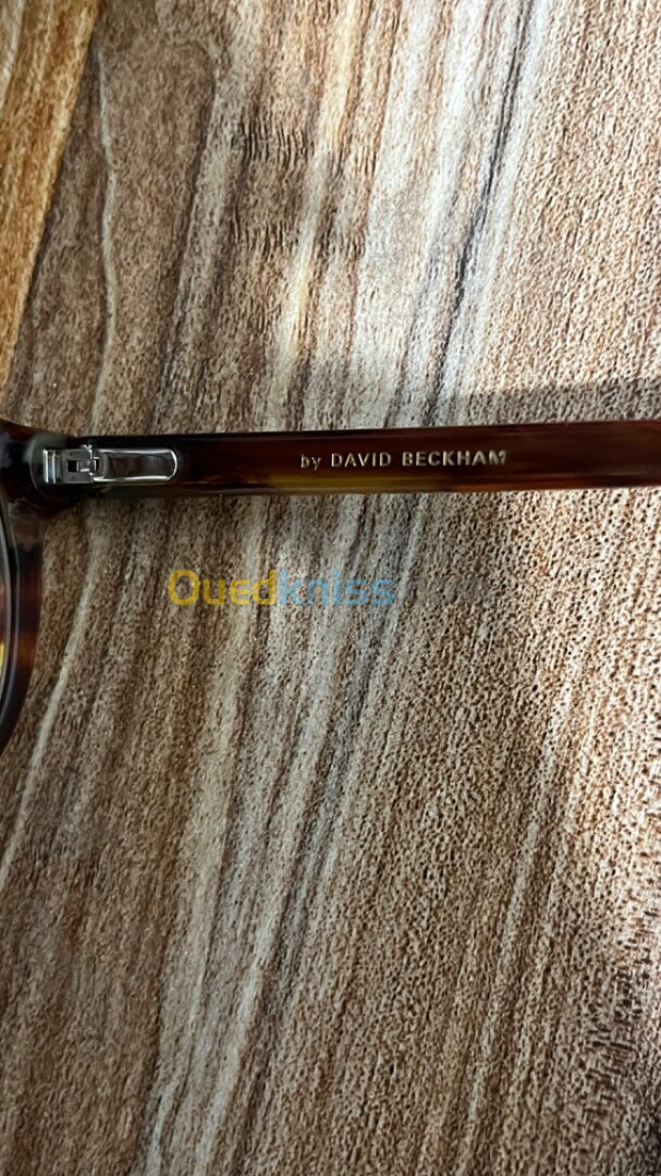 Lunettes DAVID BECKHAM DB 7032/G/CS 086(UC)