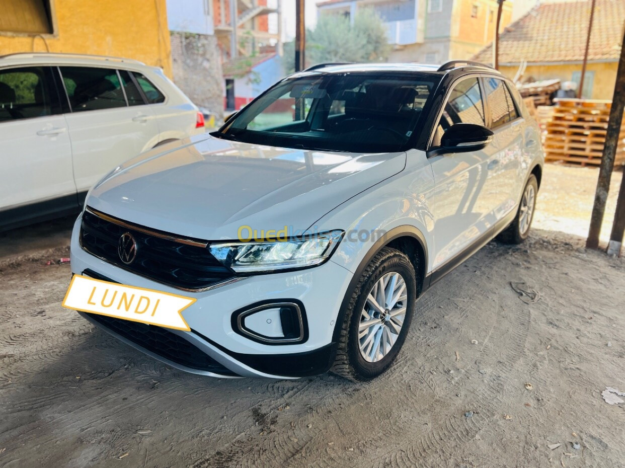 Volkswagen T-Roc 2023 Life plus