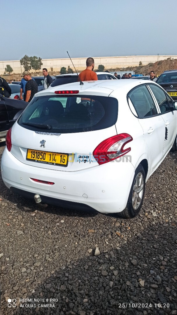 Peugeot 208 2014 Allure