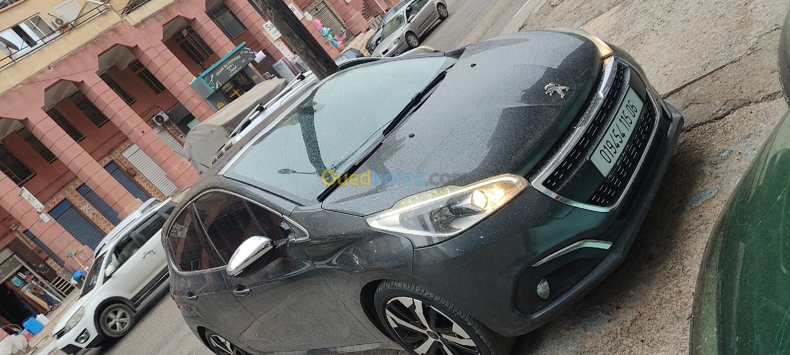 Peugeot 208 2015 Allure Facelift