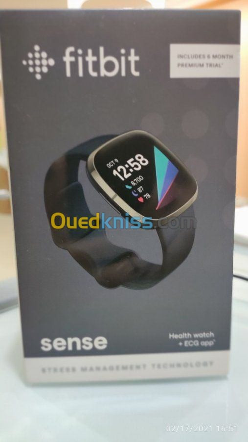 Fitbit Fitbit Sense Smartwatch Fréquence Cardiaque, Stress Management & Tendances De La Température Cutanée