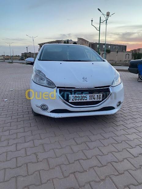 Peugeot 208 2014 Active