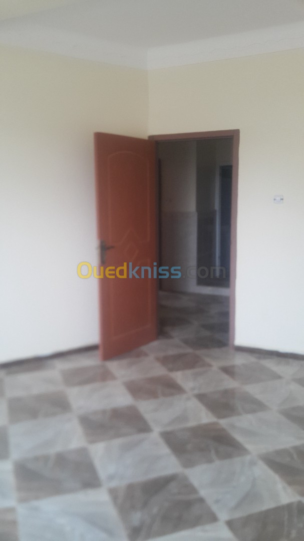 Vente Appartement F3 Ain defla Hammam righa