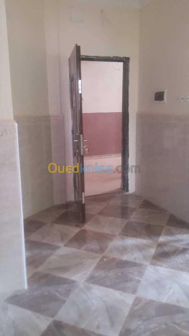 Vente Appartement F3 Ain defla Hammam righa