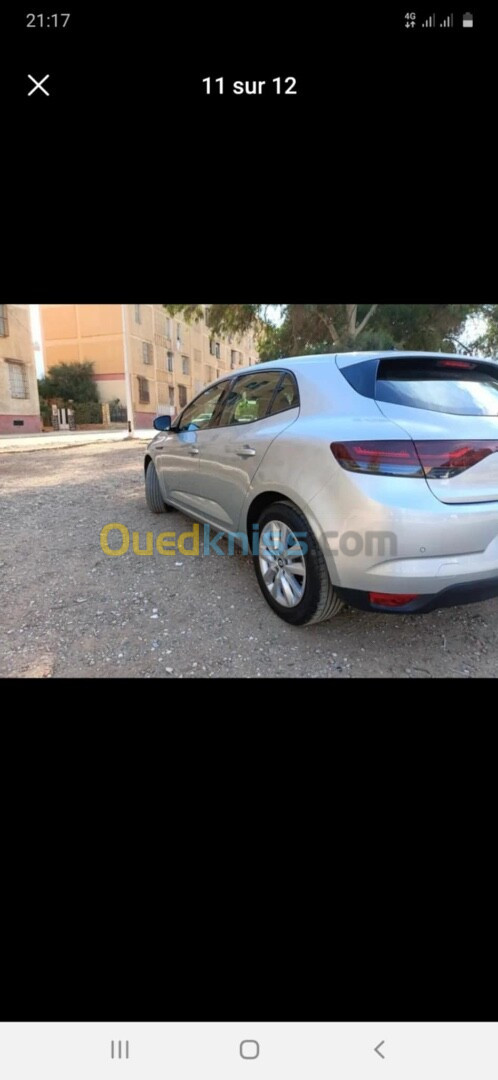 Renault Megane 4 2022 1.0  115 ch