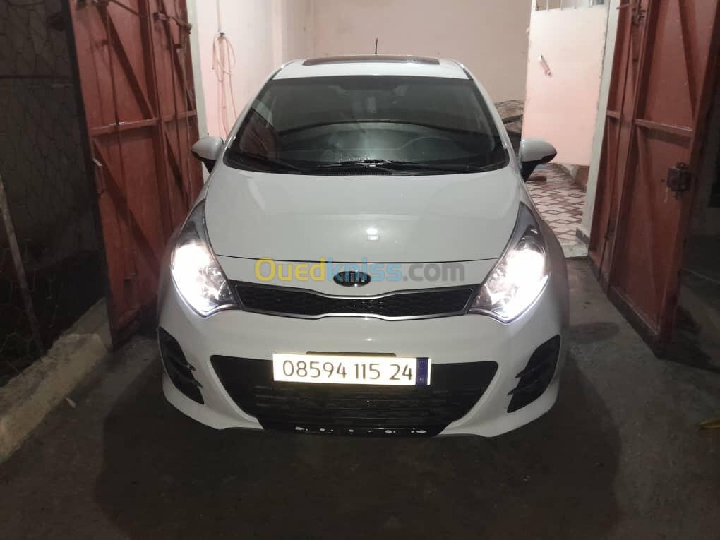 Kia Rio 5 portes 2015 hatchback