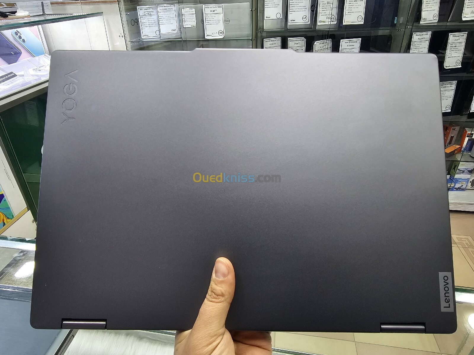 Lenovo Yoga 7 16IRL8 i7 13eme 2-IN-1 TACILE