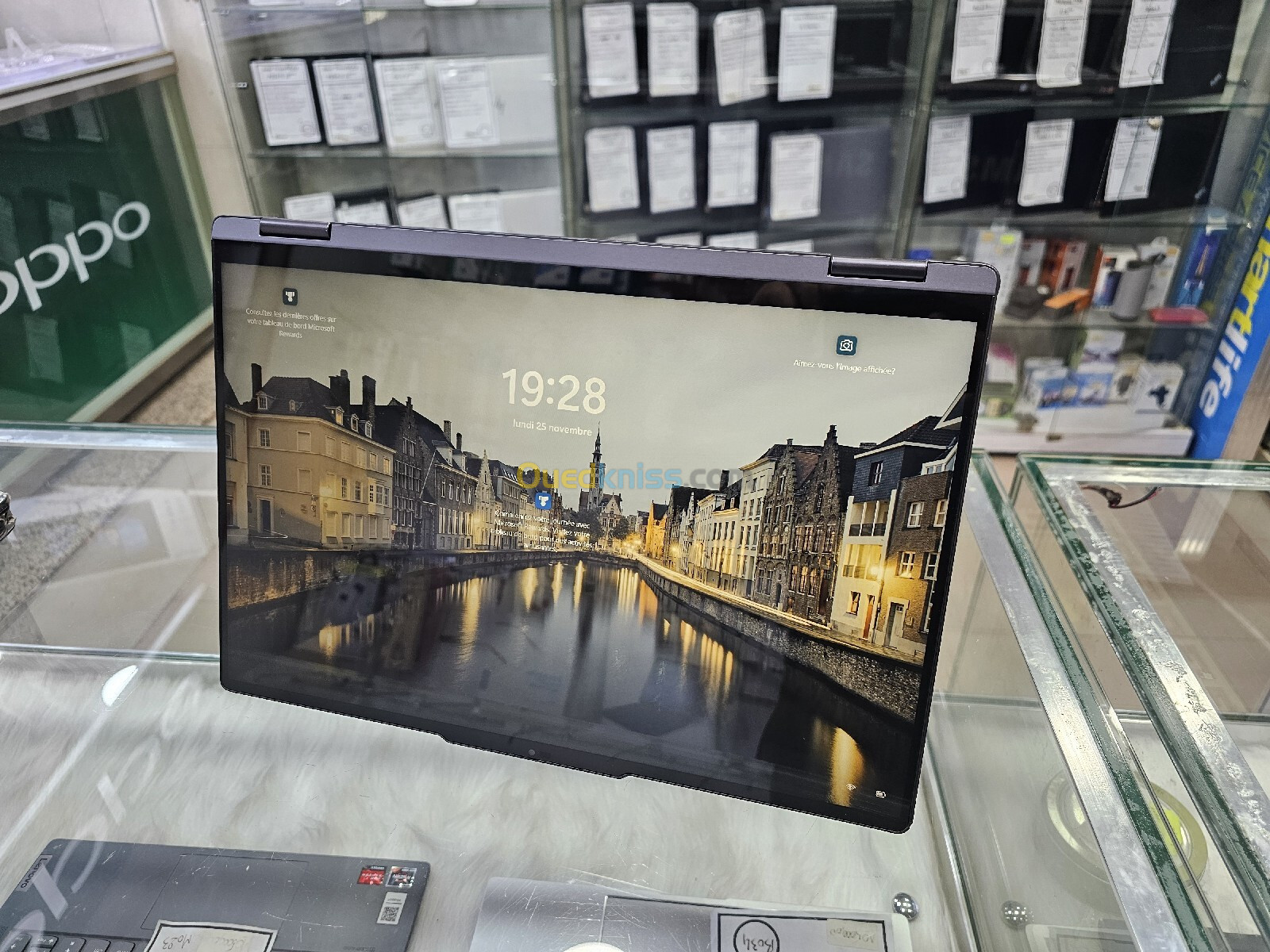 Lenovo Yoga 7 16IRL8 i7 13eme 2-IN-1 TACILE