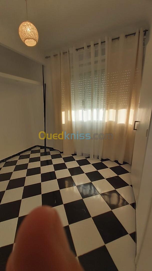 Location Appartement F3 Oran Oran