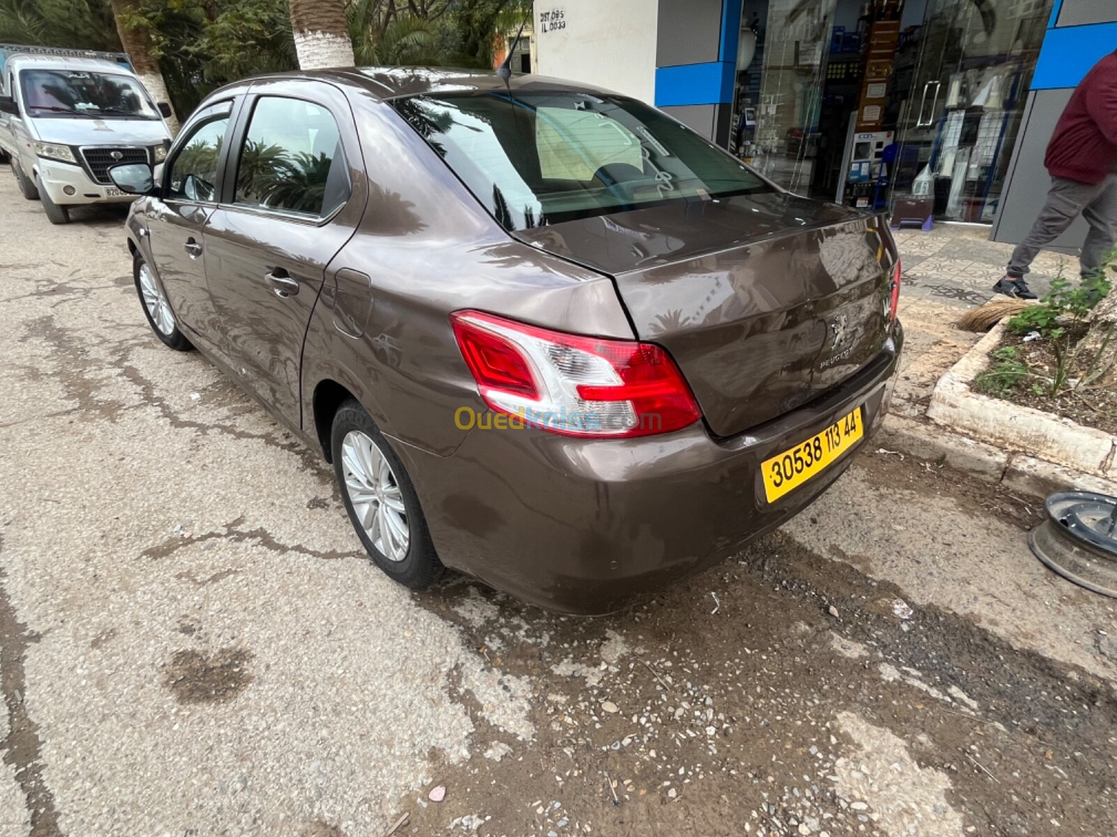 Peugeot 301 2013 Allure