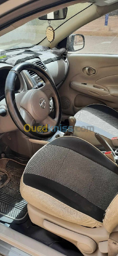 Nissan Sunny 2014 Acenta