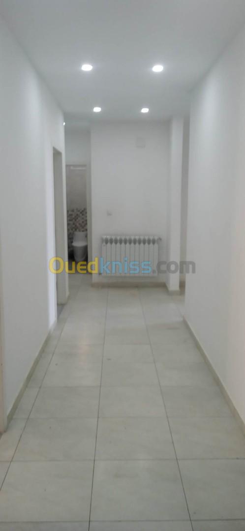 Location Appartement F4 Annaba Annaba