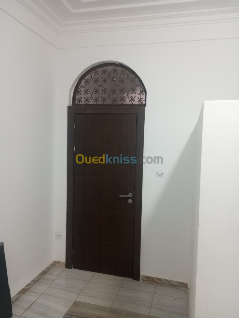 Location Appartement F3 Alger Bouzareah