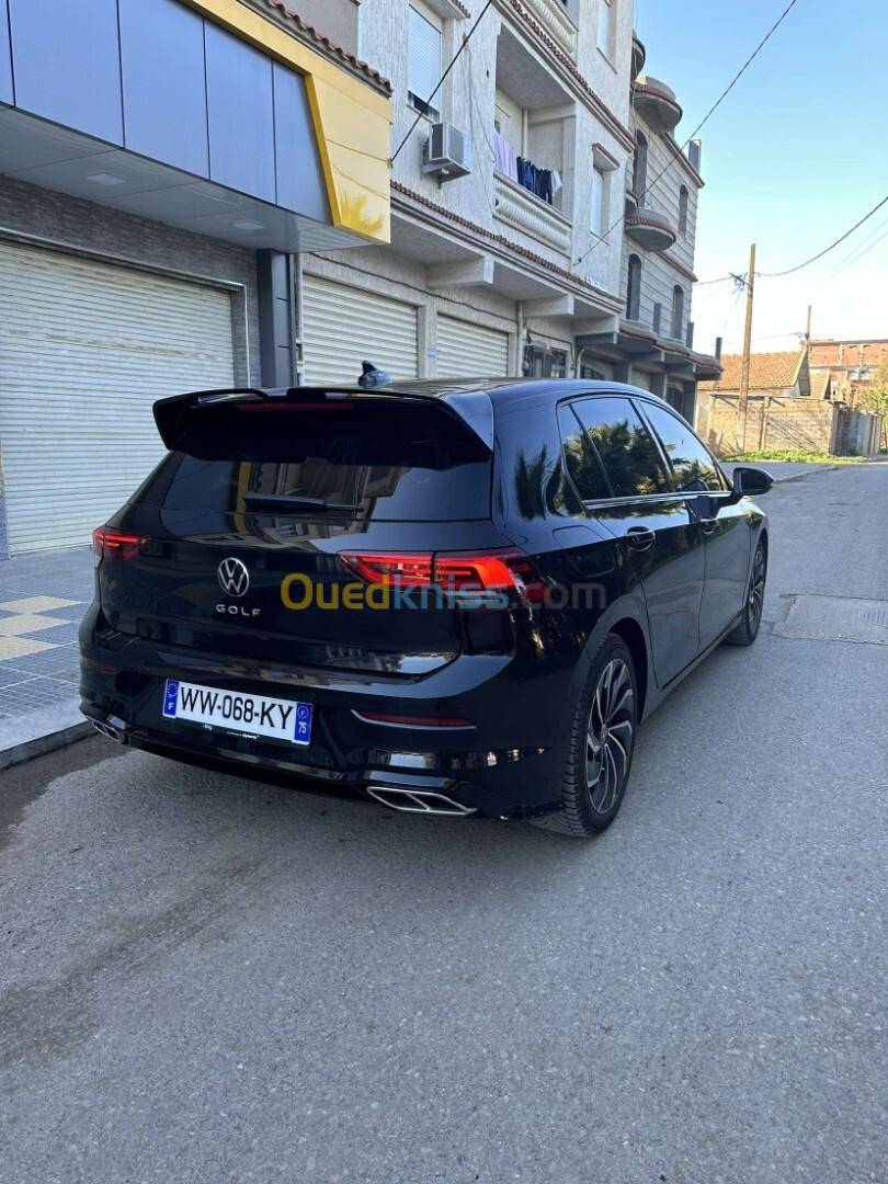 Volkswagen Golf 8 2022 Active