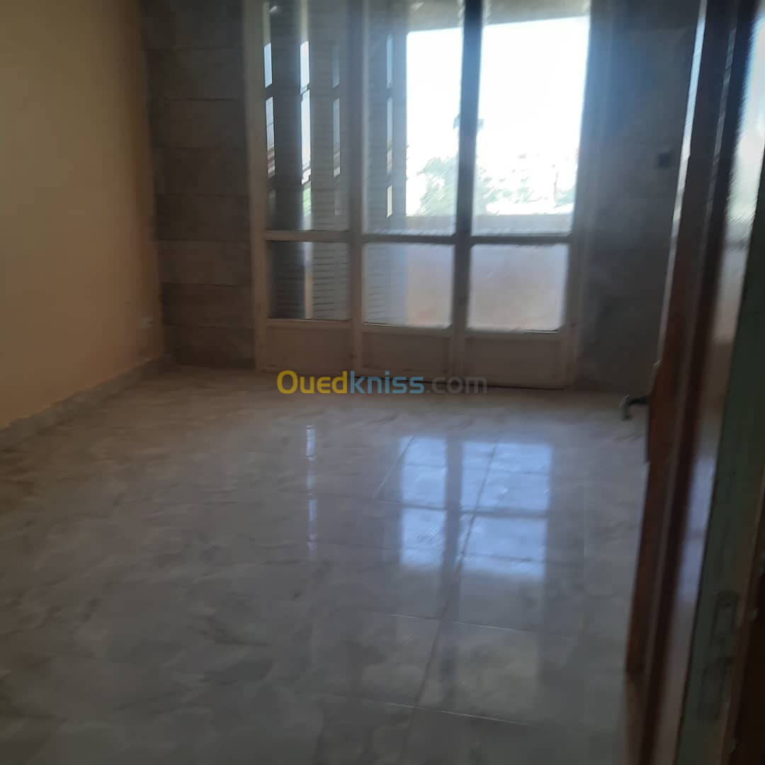 Vente Appartement F3 Alger Bab ezzouar