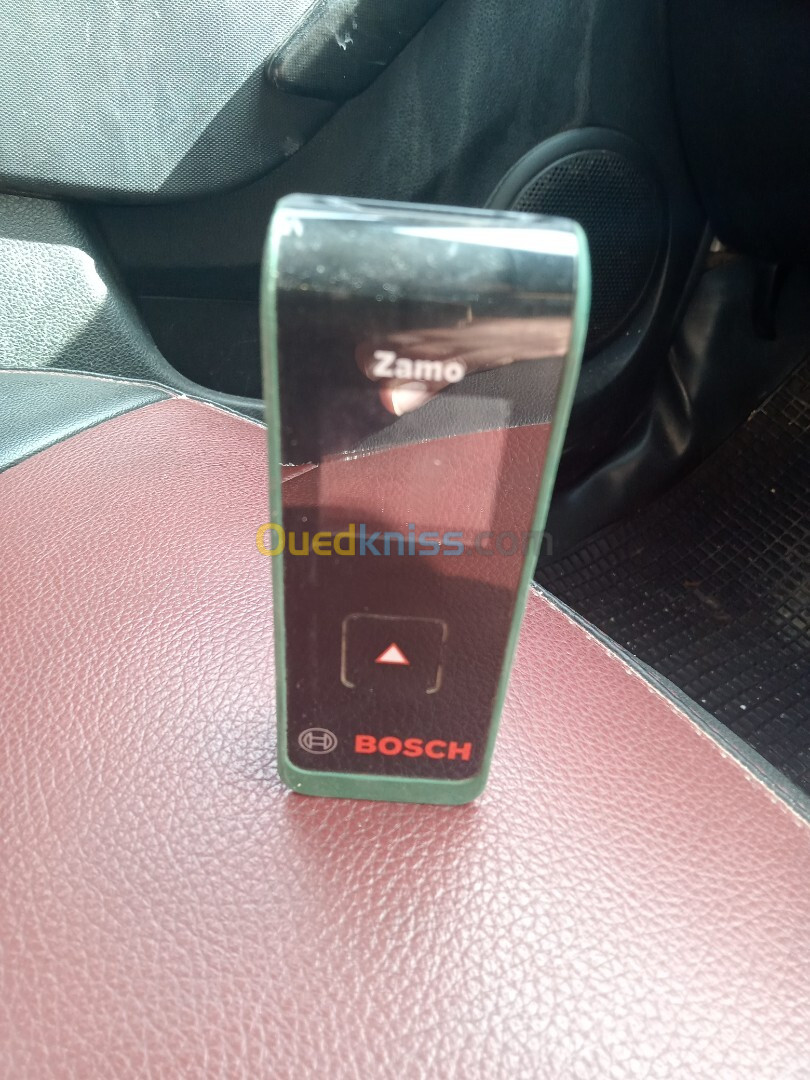 Télémètre laser Bosch 