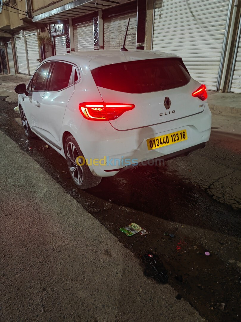 Renault Clio⁴5 2023 Rs line