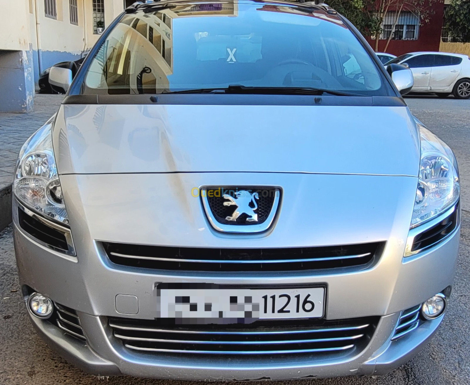 Peugeot 5008 2012 