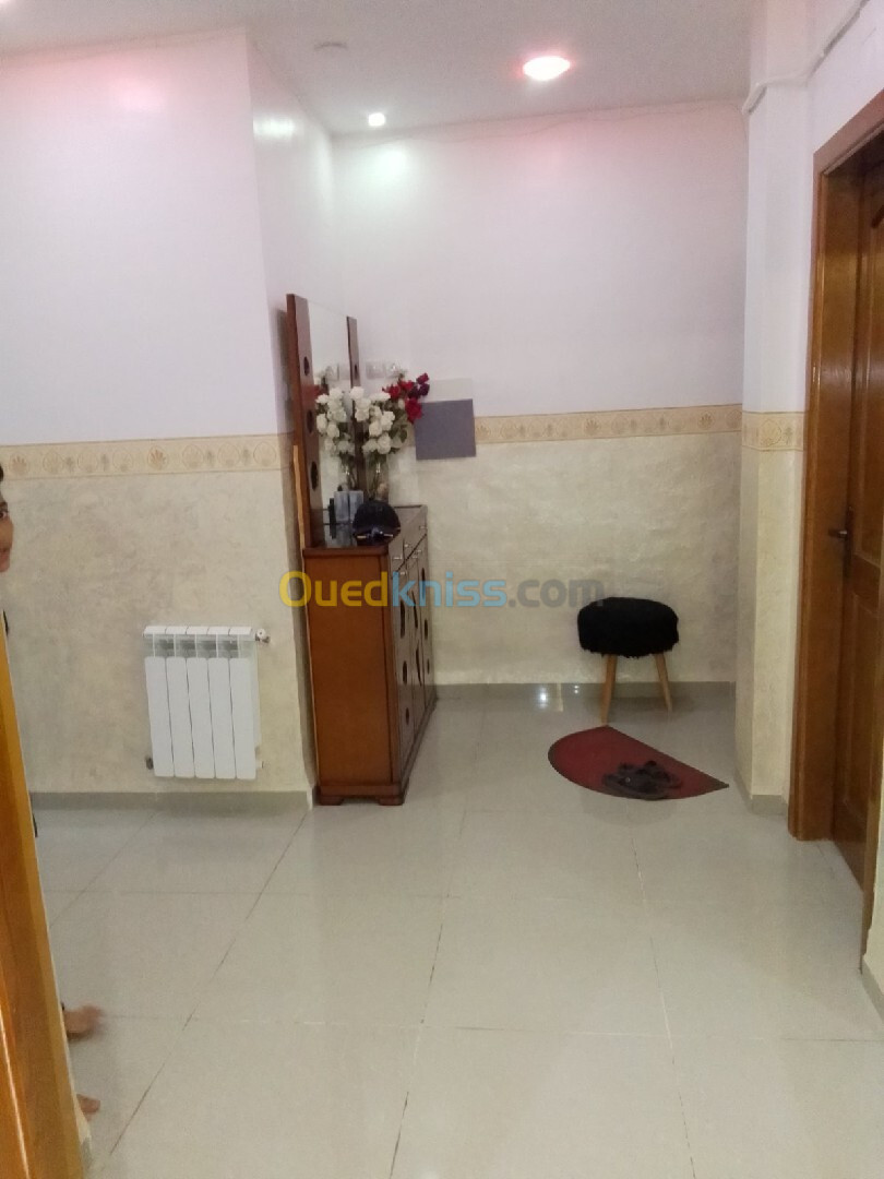 Location Appartement F3 Blida Blida