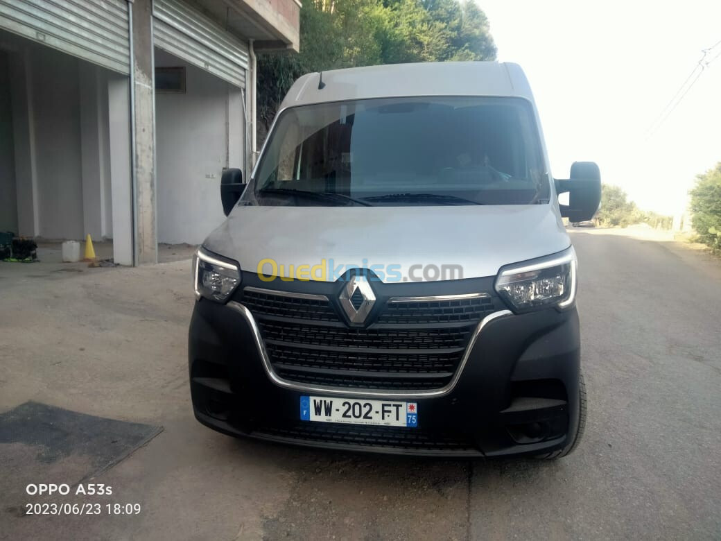 Renault Master 2023