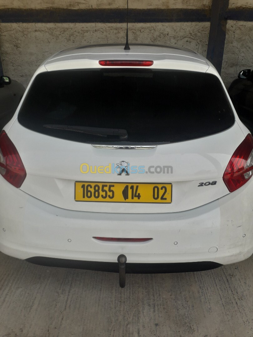 Peugeot 208 2014 Allure