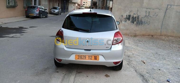 Renault Clio 3 2012 Night and Day