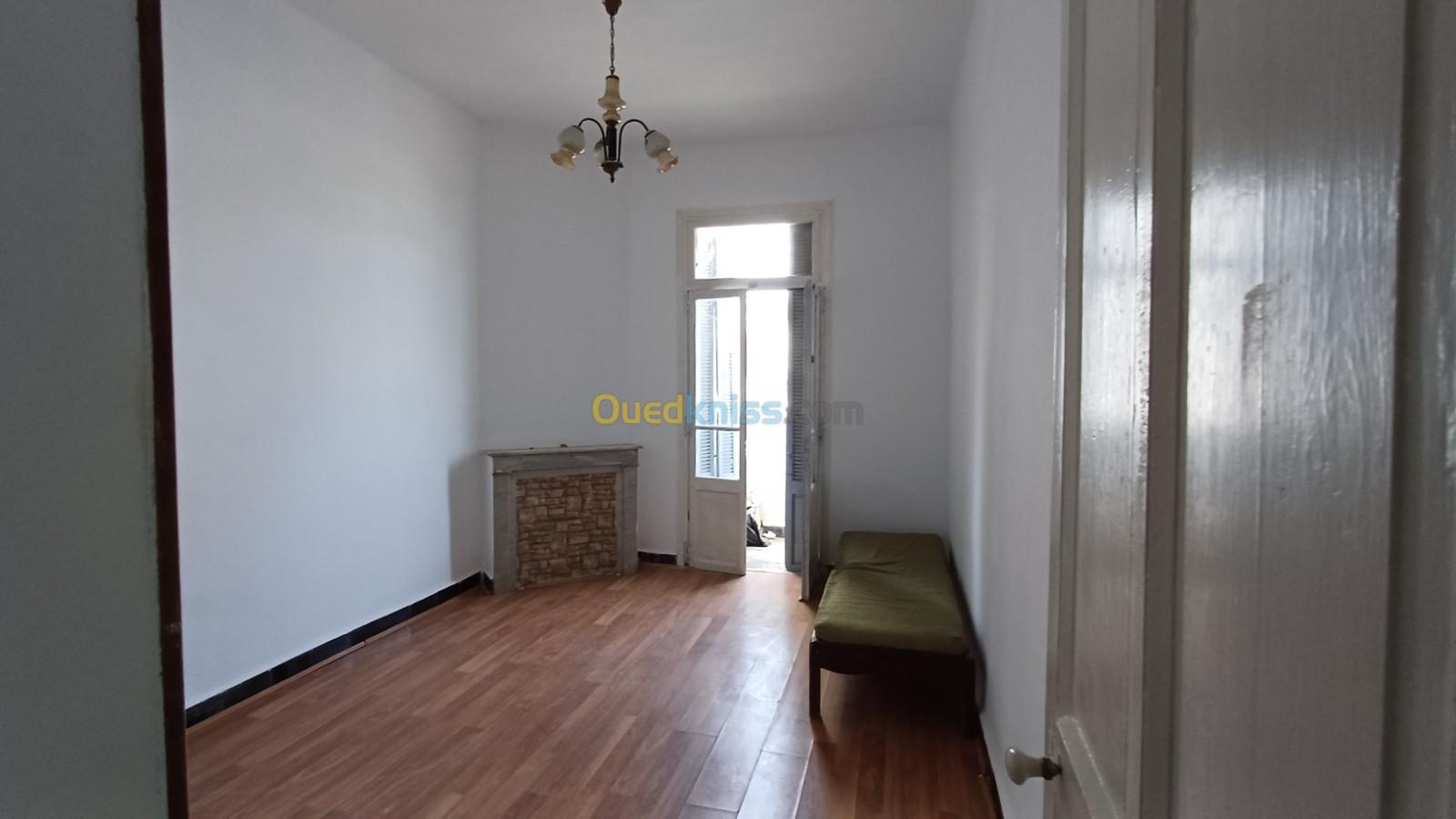 Location Appartement F3 Alger Sidi mhamed