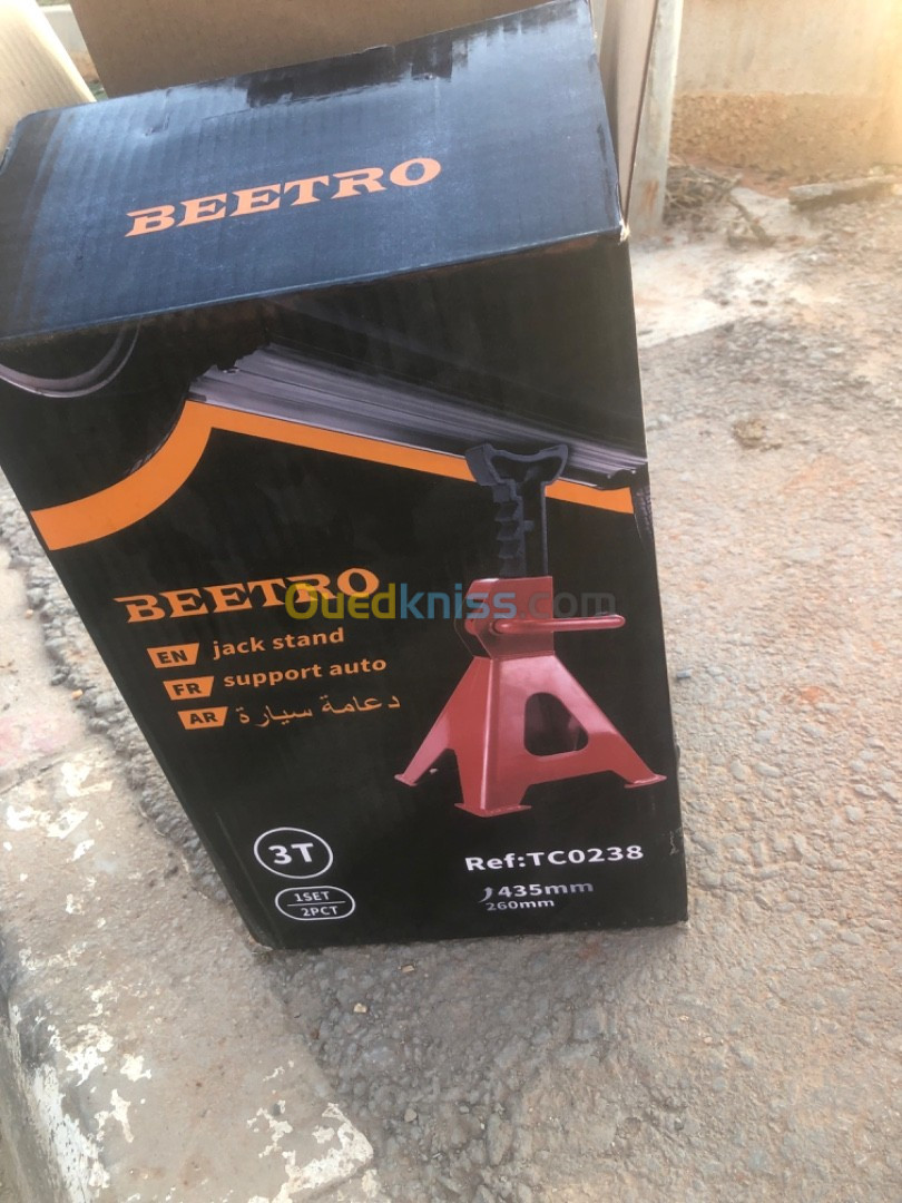 Support auto marque beetro jack stand 