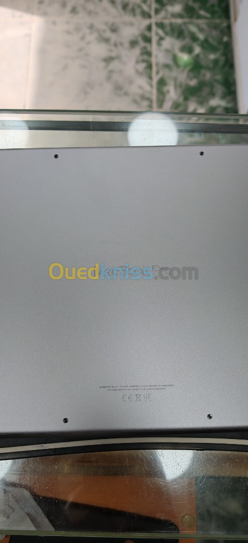 Macbook pro m3 2023 libéré officiel 