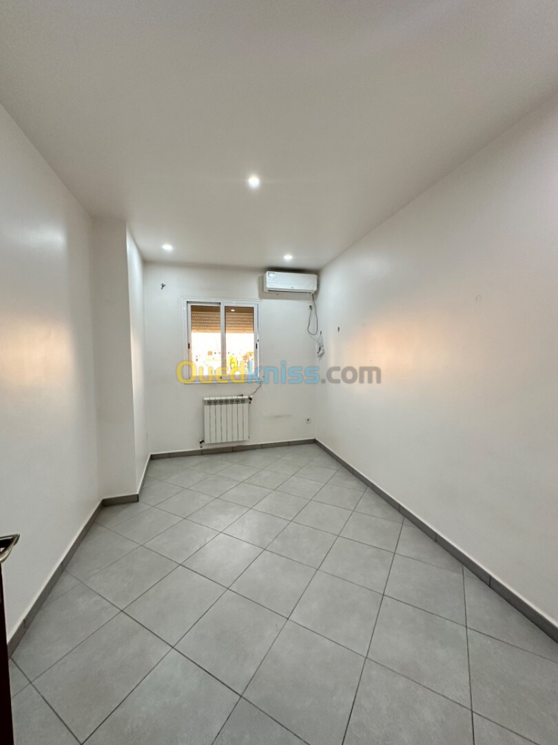 Location Appartement F3 Alger Draria