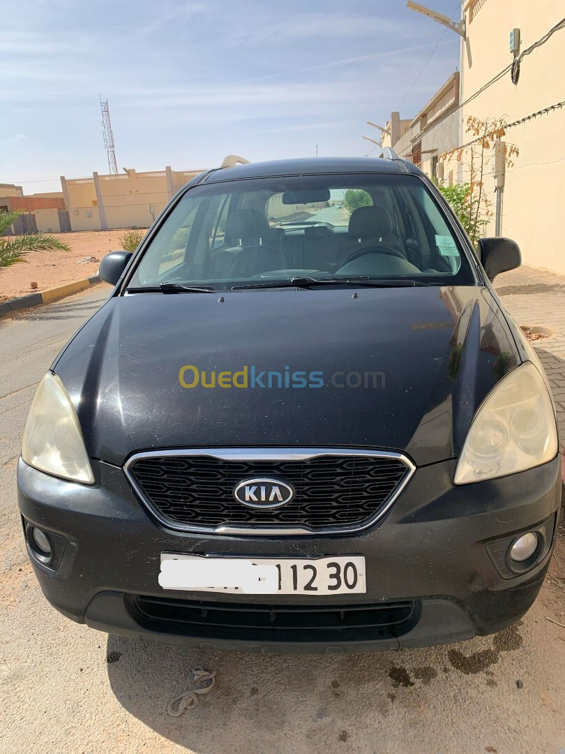 Kia Carens 2012 