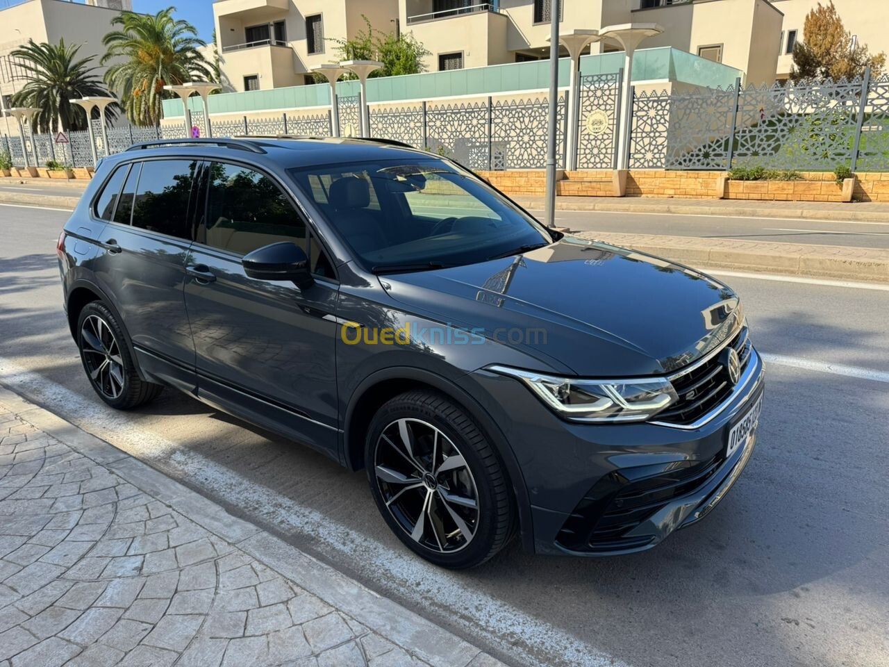 Volkswagen Tiguan 2023 R lien