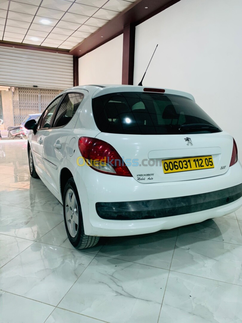 Peugeot 207 2012 207