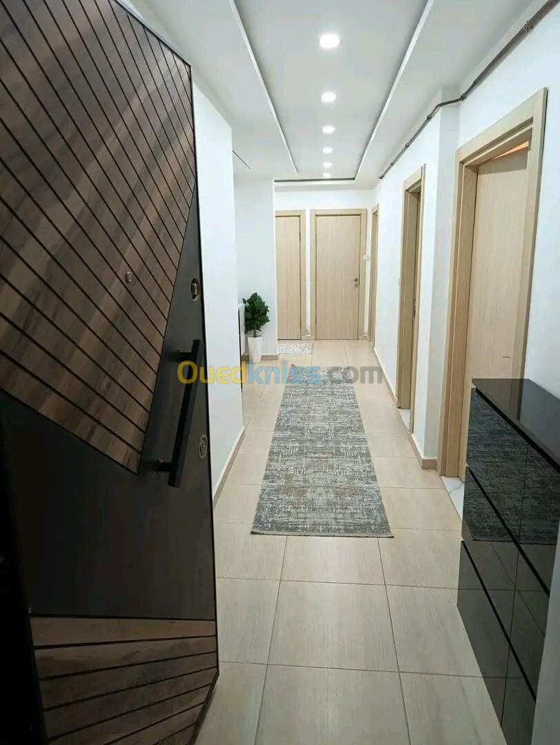 Location Appartement F3 Saïda Saida