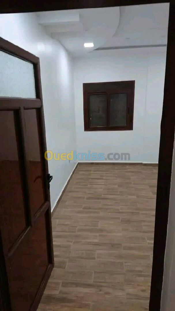 Location Appartement F3 Saïda Saida