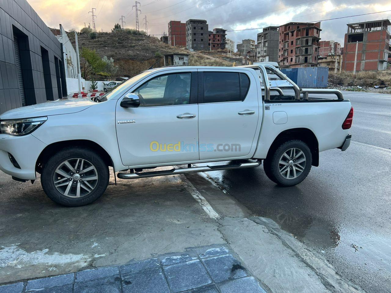 Toyota Hilux 2019 LEGEND DC 4x4