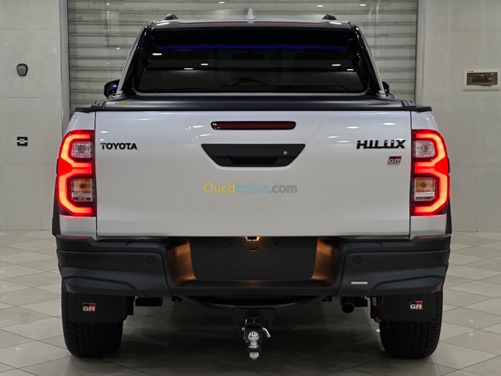 Toyota Hilux 2024 Gr sport full options +coffre électrique