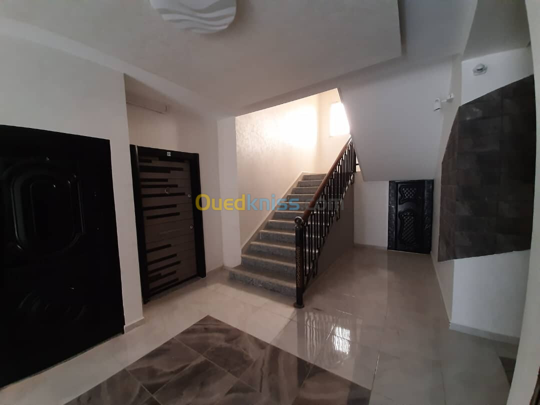 Vente Appartement F4 Alger Bordj el kiffan